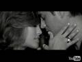 YouTube - Enrique Iglesias - Dímelo: Closed Captioned, Spanish Version w/ Beep